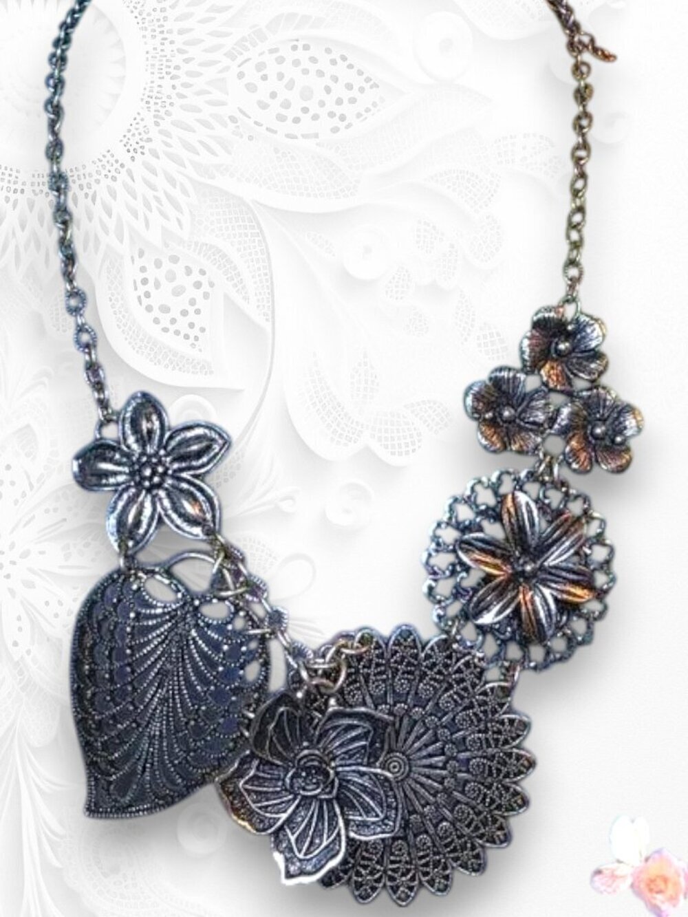 Premier Designs Silver Tone Floral Statement Necklace 496